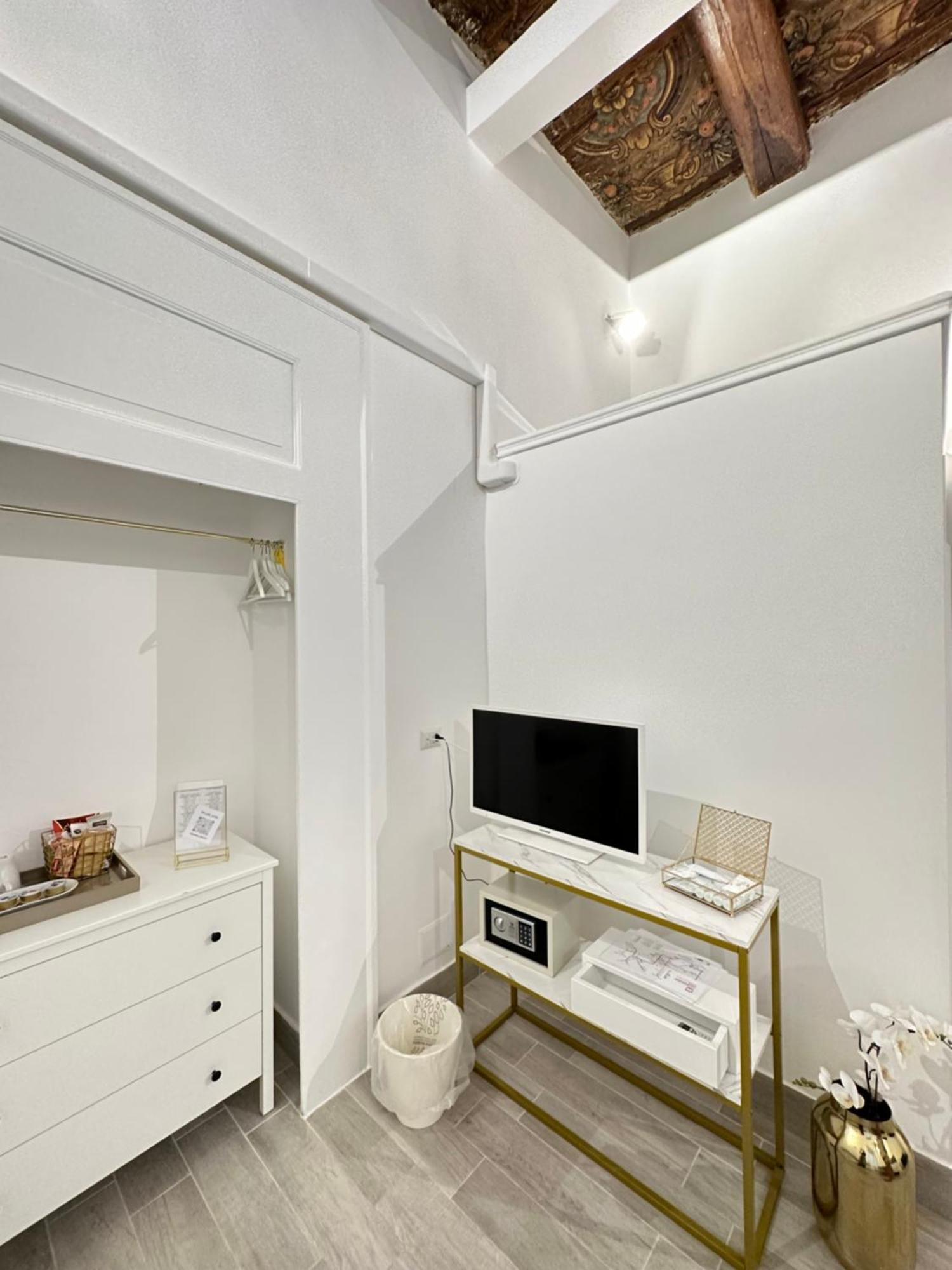 Maison M Napoli Boutique Rooms Exteriér fotografie